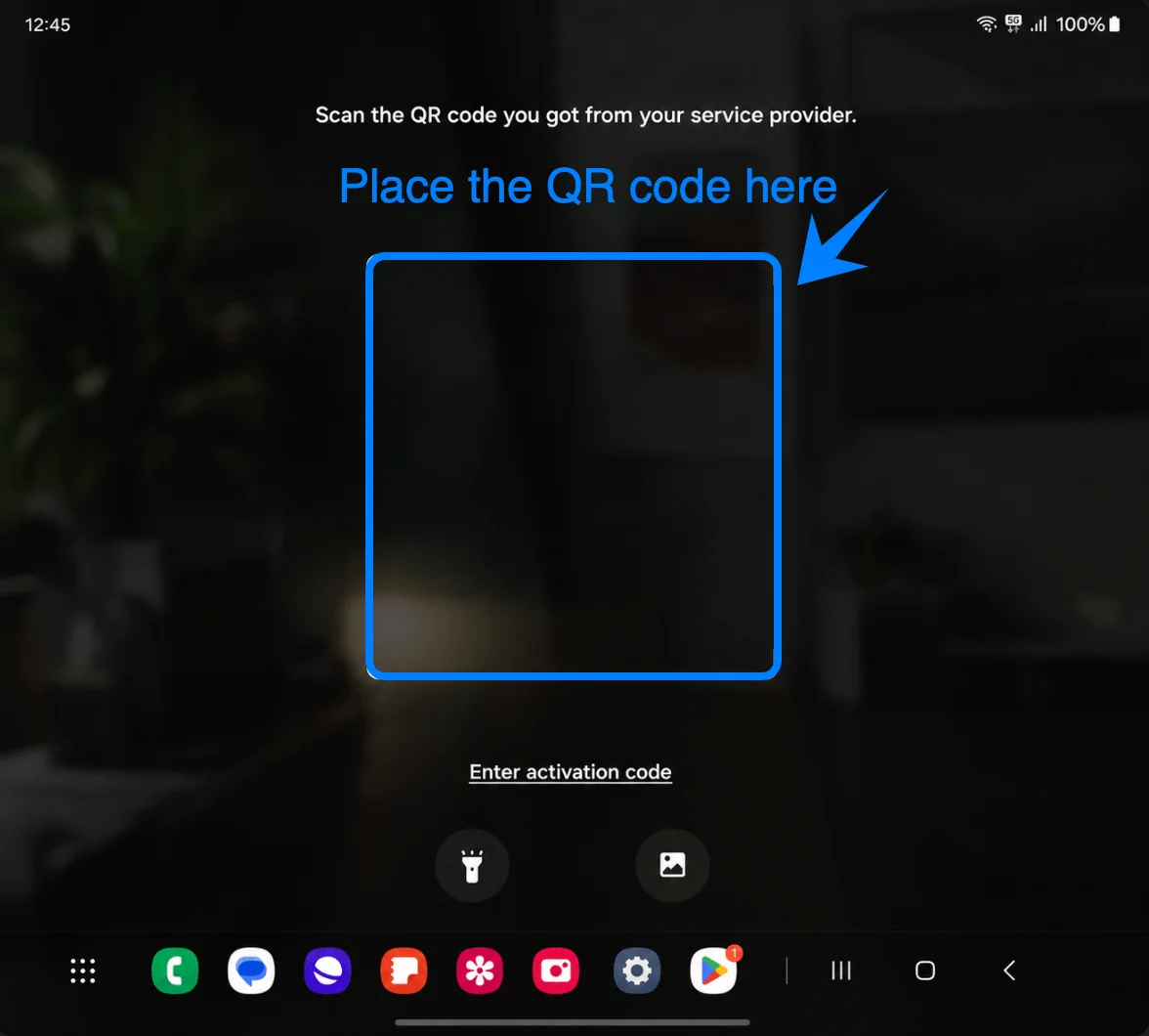 Place the QR Code Z Fold7
