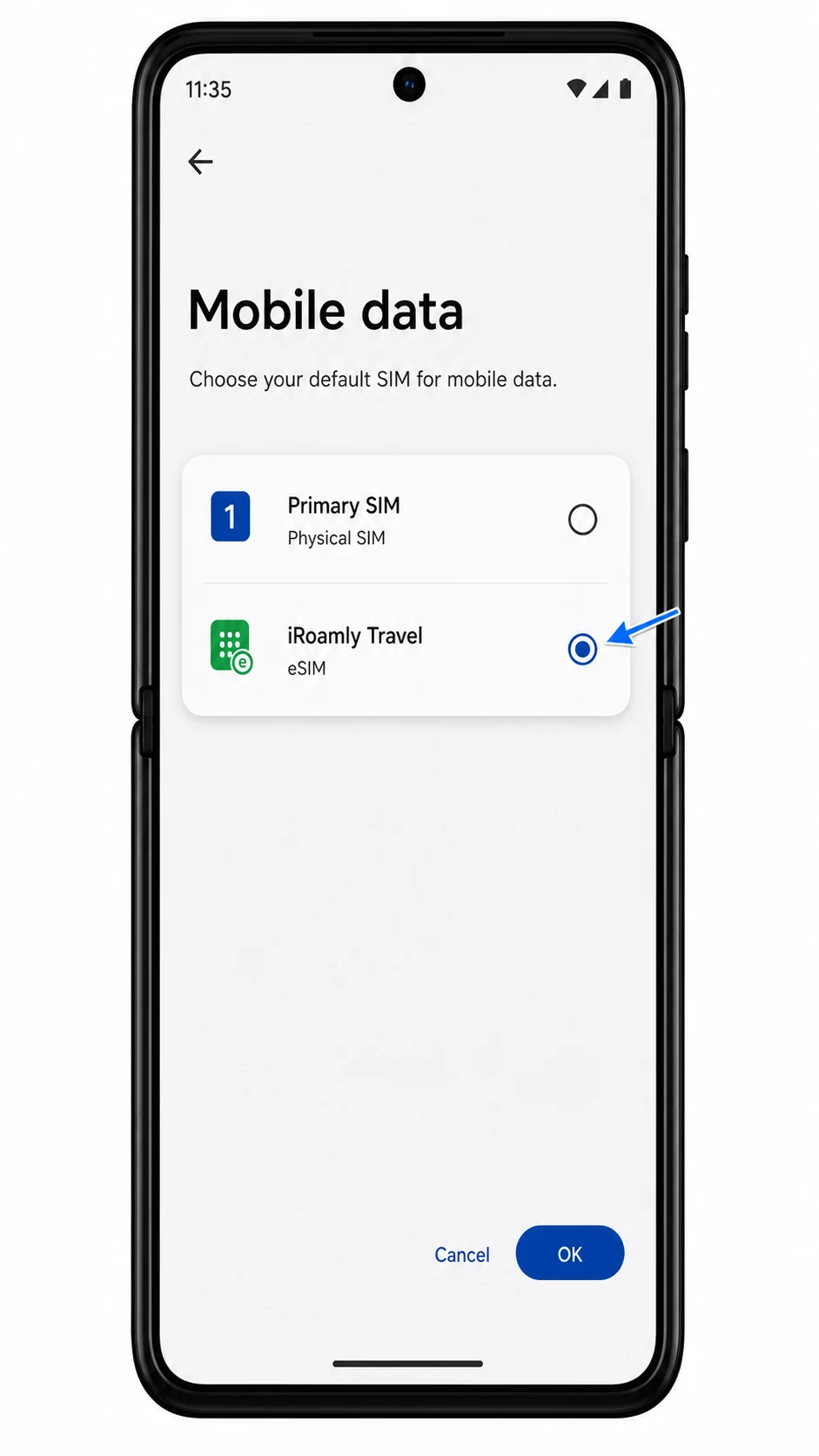 Motorola Razr 2025 mobile data preference set to iRoamly eSIM