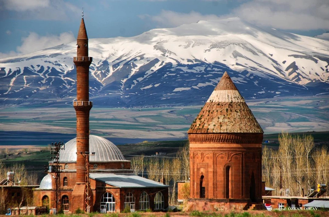 Ahlat Travel