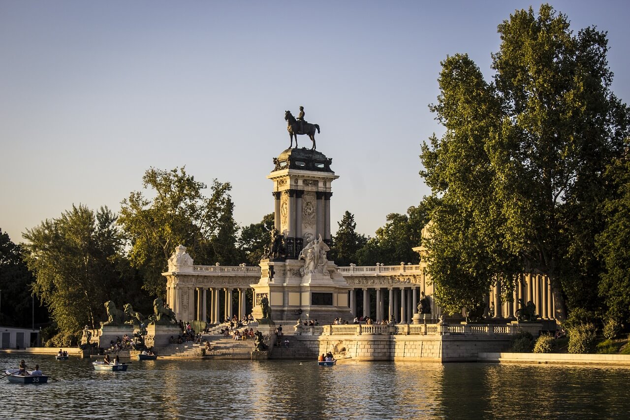 Spain Parque del Buen Retiro