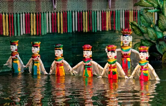 Thái Học 水上木偶戲