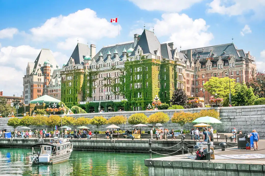 Best Time to Visit Canada