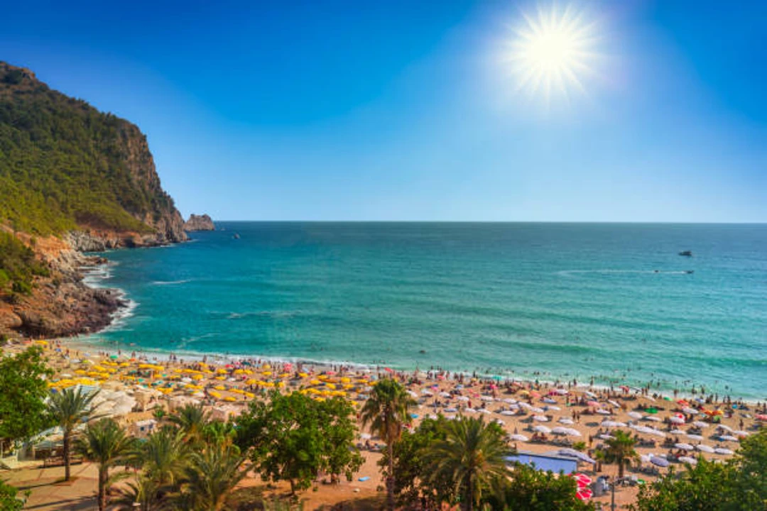 Cleopatra Beach
