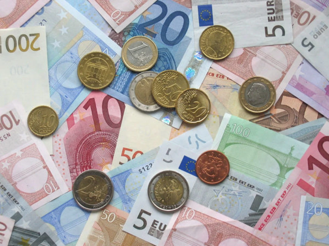 Coins and Notes