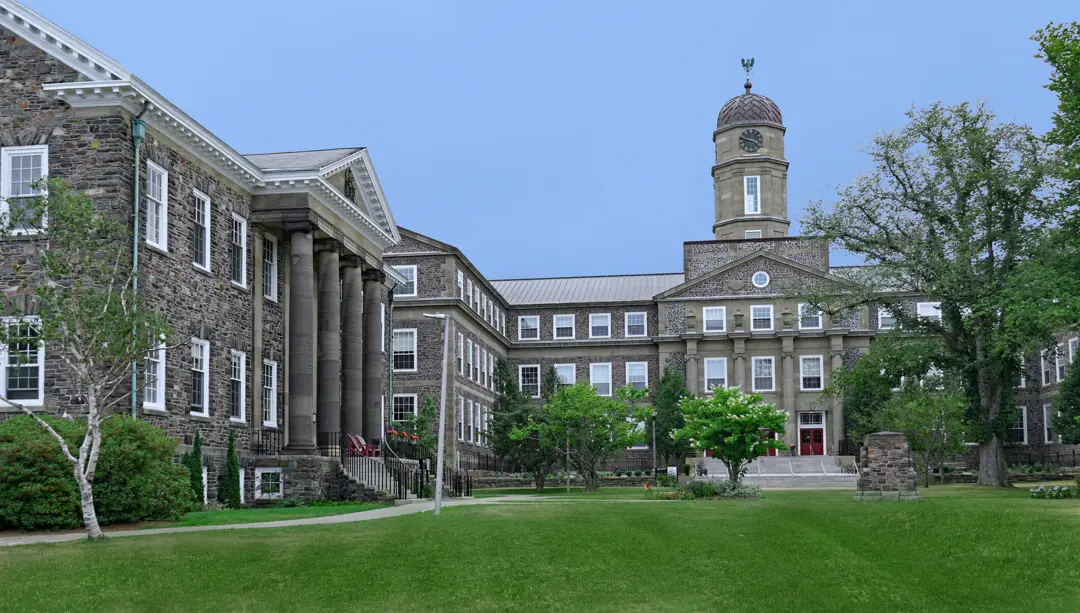 Dalhousie University