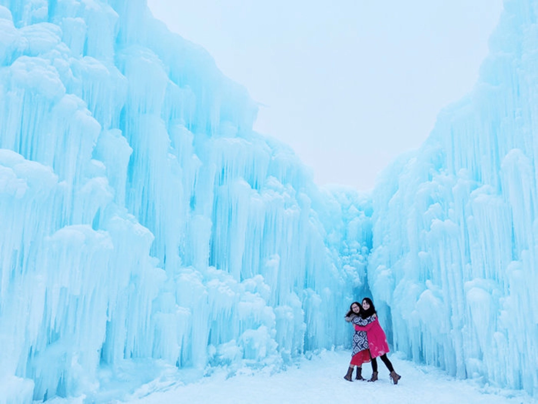 Ice Castles
