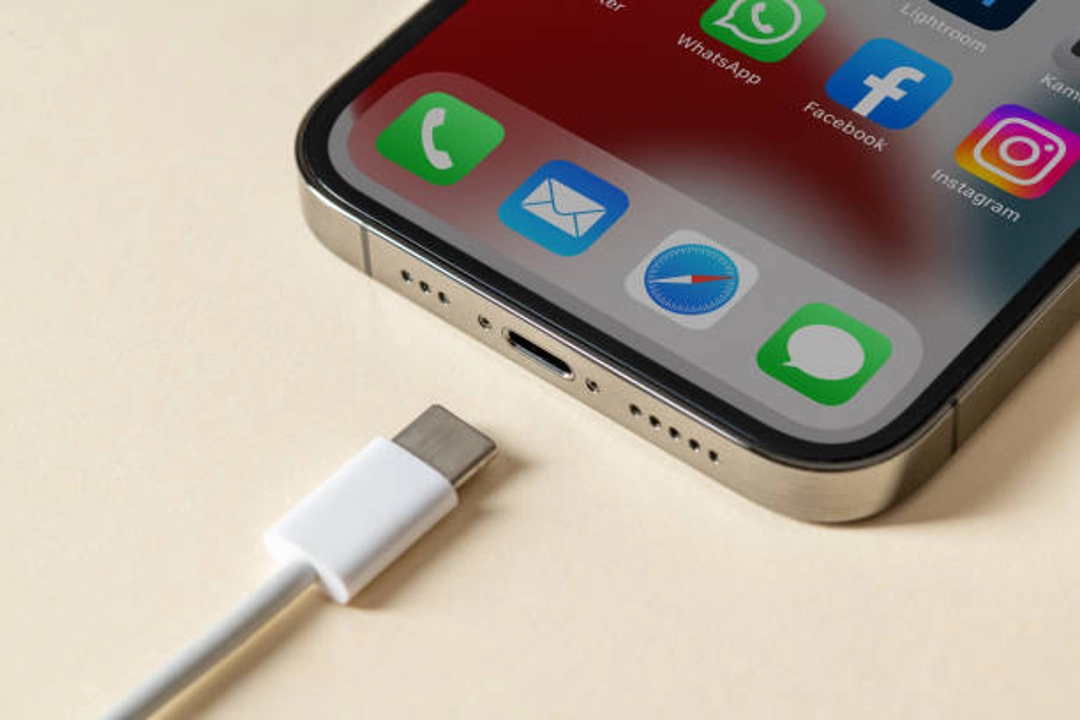 Keep Your Phone Fully Charged