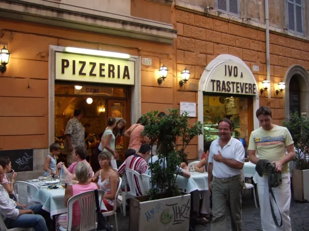 Pizza in Trastevere