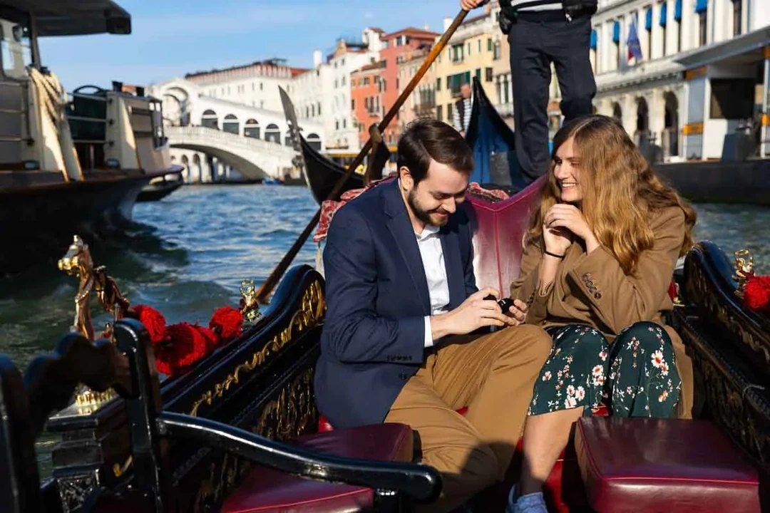 Romantic Gondola Ride