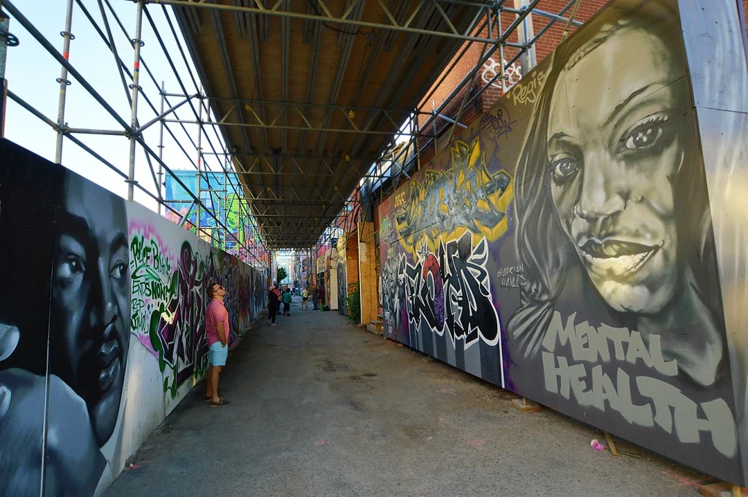 Street Art and Graffiti Alleys