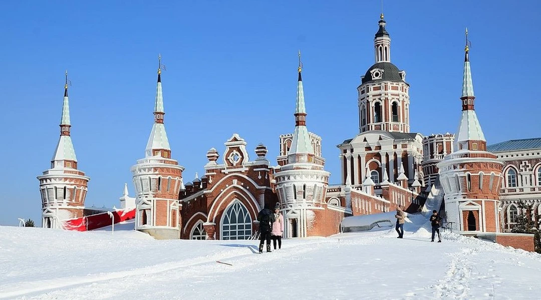 Volga Manor
