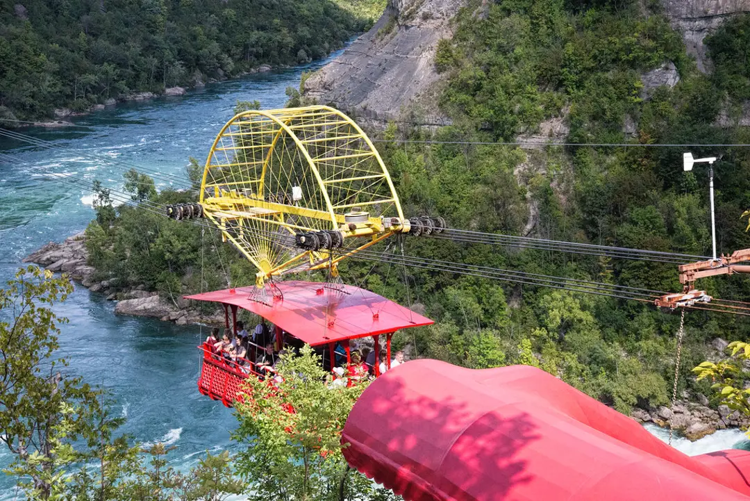 Whirlpool Aero Car Ride
